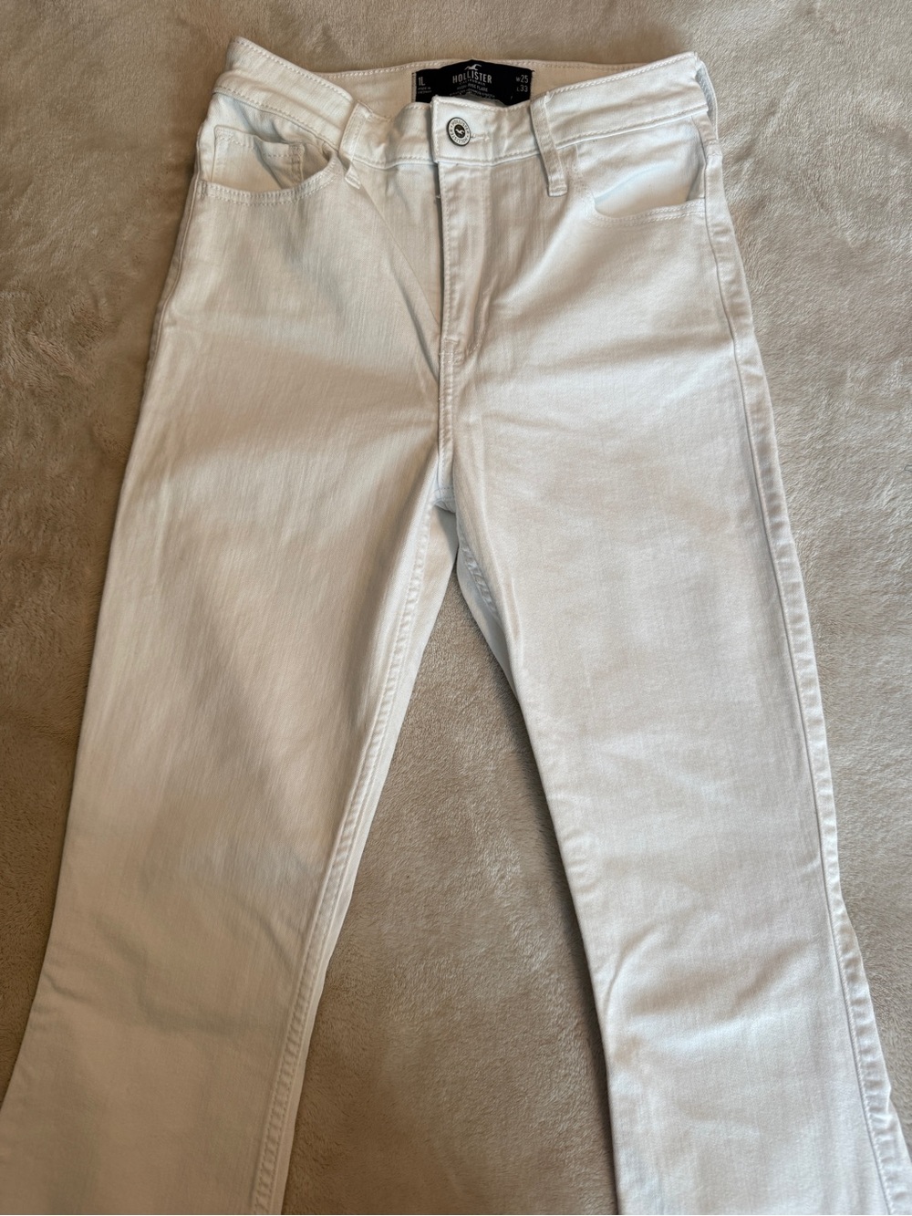 Hollister White Flare Wide-Leg Jeans